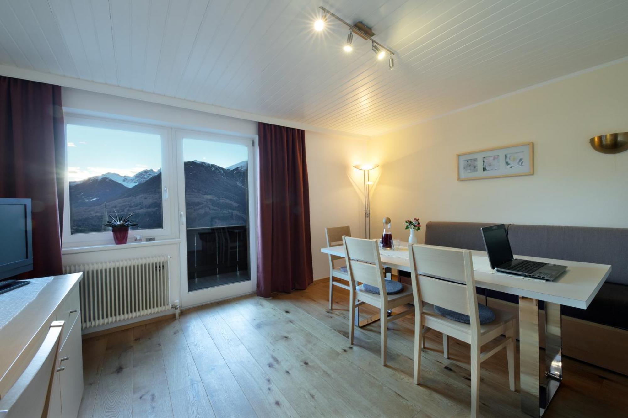 Ferienwohnungen Tiroler Alpenhof Innsbruck Exteriér fotografie
